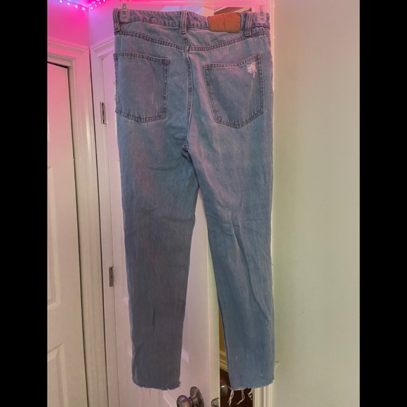 h&m mom jeans, size 6 - Picture 2 of 3